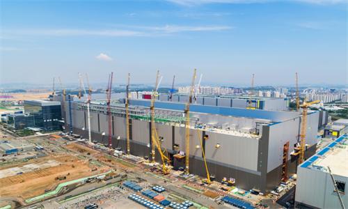 Aerial view of memory semiconductor fab under construction